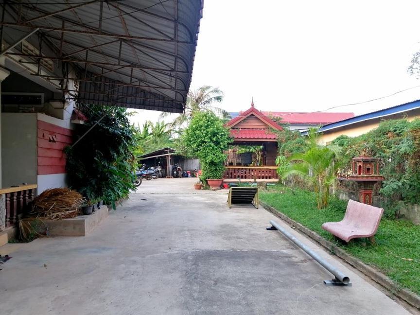 Tortuga Guesthouse Kampot Kültér fotó