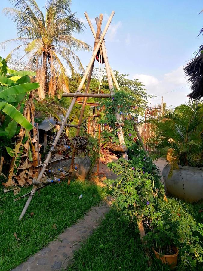Tortuga Guesthouse Kampot Kültér fotó
