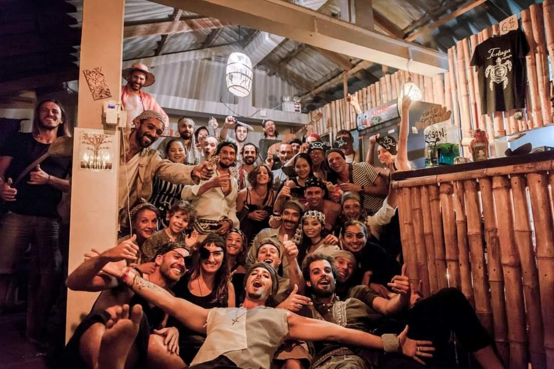 Tortuga Guesthouse Kampot Kültér fotó