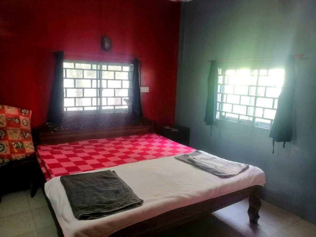 Tortuga Guesthouse Kampot Kültér fotó